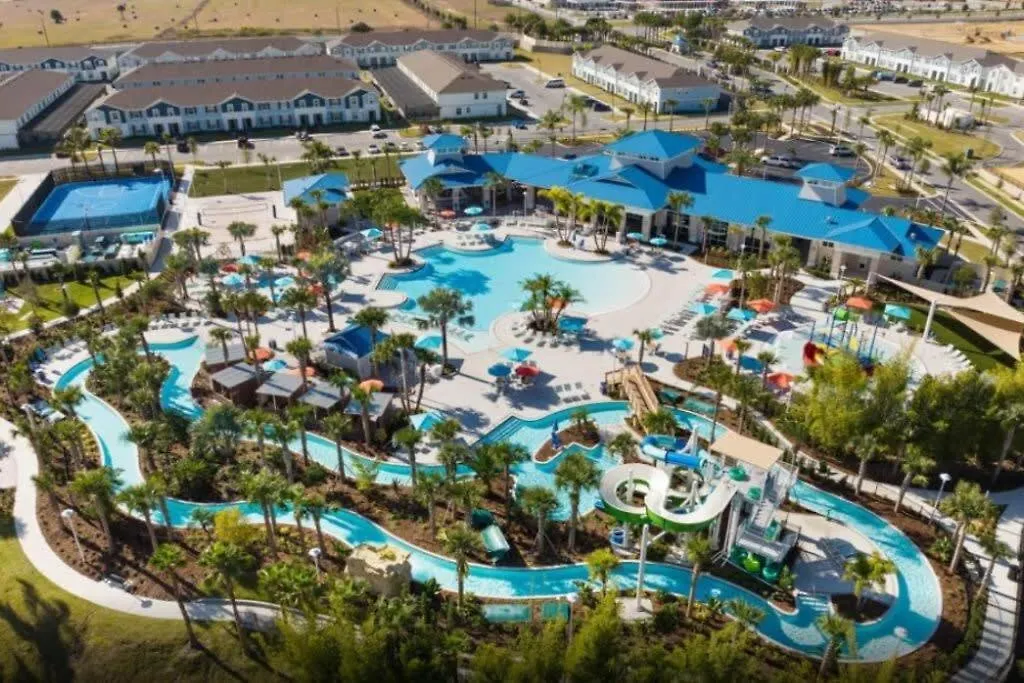 Spacious New 5 Bedroom With Private Pool Near Disney Davenport 0*,  United States
